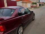 BMW 318 1997 года за 1 300 000 тг. в Павлодар