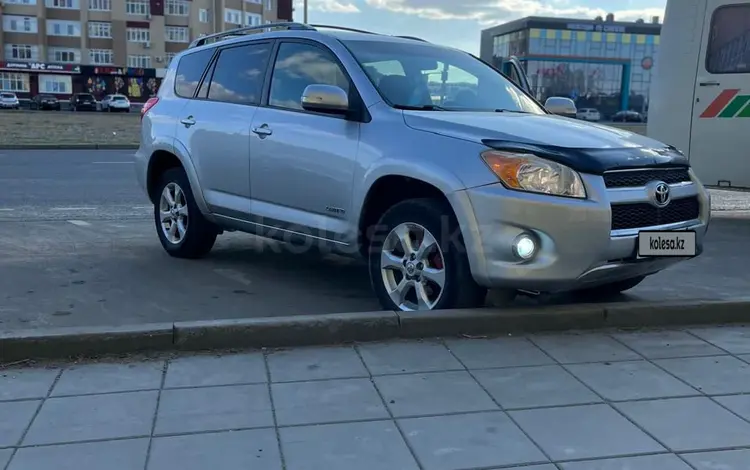 Toyota RAV4 2009 года за 7 800 000 тг. в Актобе