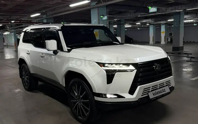 Lexus GX 550 2025 года за 60 500 000 тг. в Алматы