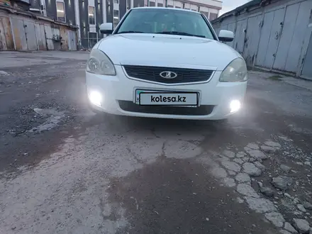 ВАЗ (Lada) Priora 2172 2013 года за 2 500 000 тг. в Шымкент – фото 2