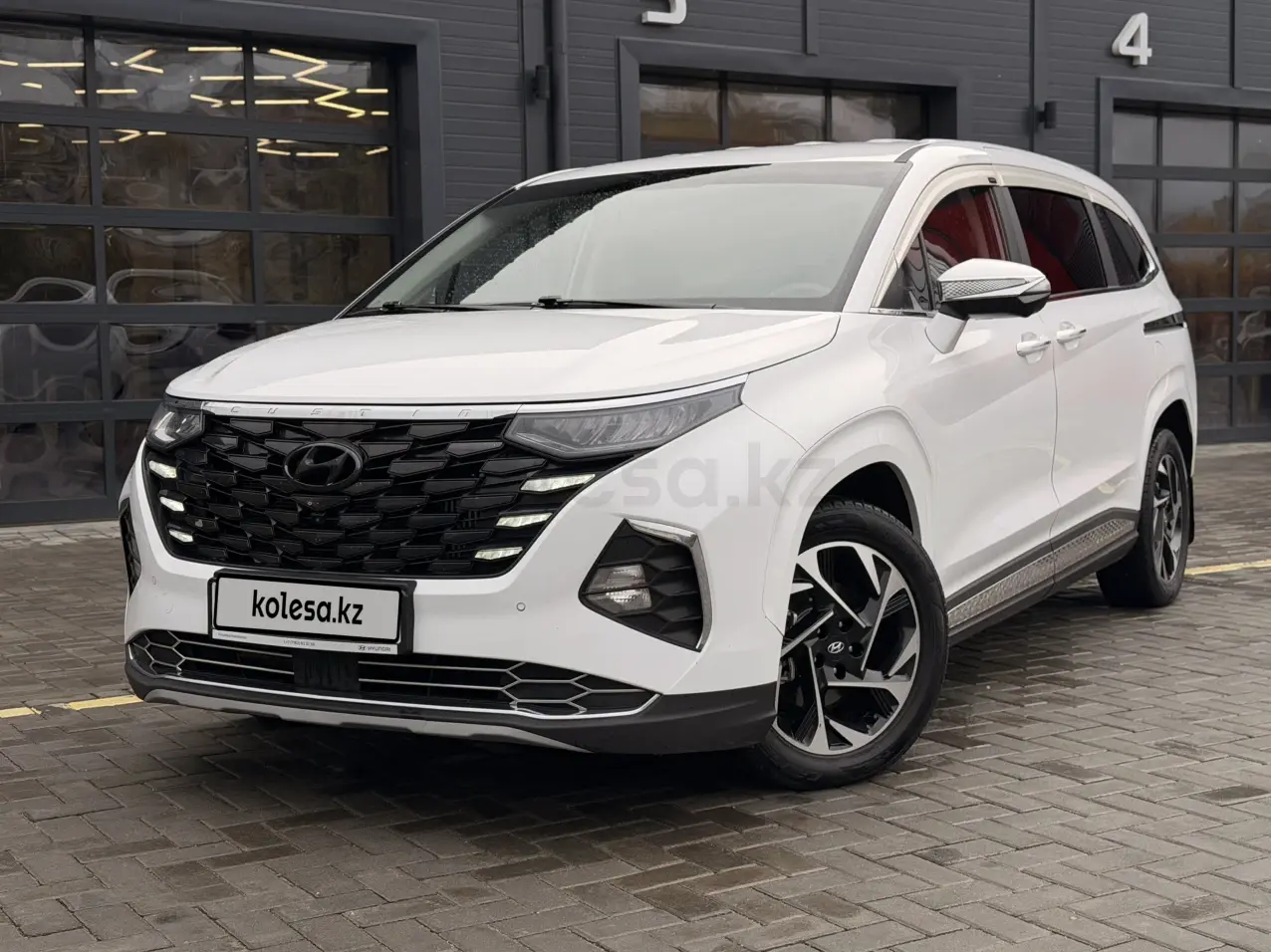 Hyundai Custin, 2024