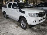 Toyota Hilux 2014 года за 12 500 000 тг. в Астана