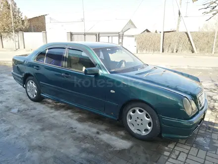 Mercedes-Benz E 280 1996 года за 2 150 000 тг. в Алматы – фото 3