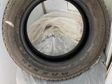Maxxis R17 шипованные шины за 90 000 тг. в Астана