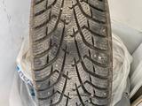 Maxxis R17 шипованные шины за 90 000 тг. в Астана – фото 2