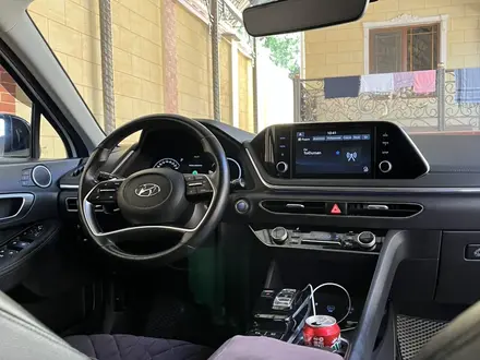 Hyundai Sonata 2021 года за 13 200 000 тг. в Шымкент – фото 10