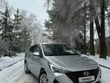 Hyundai Accent 2021 года за 9 200 000 тг. в Алматы – фото 2