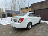 Chevrolet Aveo 2013 года за 3 650 000 тг. в Актобе – фото 3