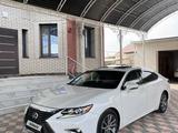 Lexus ES 300h 2016 годаүшін8 800 000 тг. в Жанаозен – фото 2