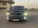 Infiniti QX80 2014 года за 17 500 000 тг. в Караганда