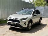 Toyota RAV4 2019 года за 15 500 000 тг. в Алматы – фото 3