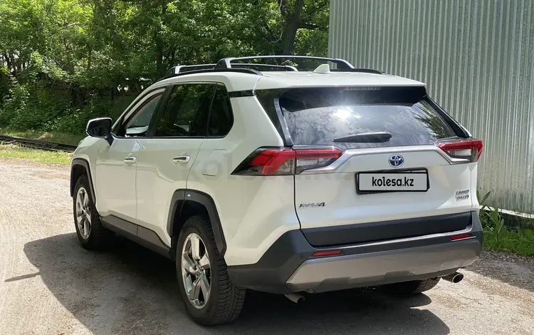 Toyota RAV4 2019 годаүшін15 500 000 тг. в Алматы