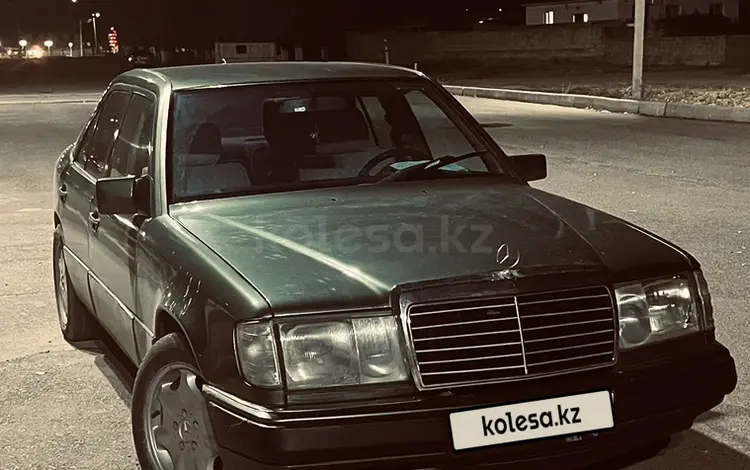 Mercedes-Benz E 220 1993 года за 2 200 000 тг. в Сарыкемер