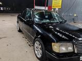 Mercedes-Benz E 230 1989 года за 1 300 000 тг. в Есик – фото 4