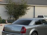 Chrysler 300C 2006 года за 3 600 000 тг. в Актау – фото 4