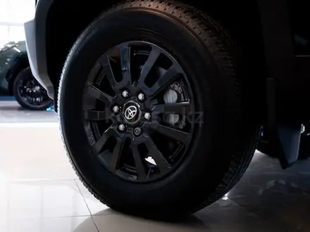 Toyota Land Cruiser Prado Comfort+ 2025 года за 30 490 000 тг. в Актау – фото 19