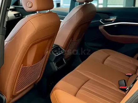 Audi Q8 e-tron 2023 годаүшін53 090 000 тг. в Уральск – фото 12