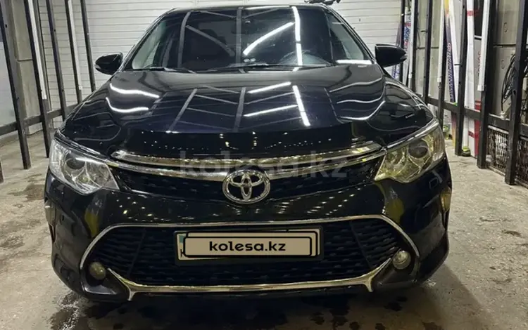 Toyota Camry 2016 года за 12 500 000 тг. в Семей