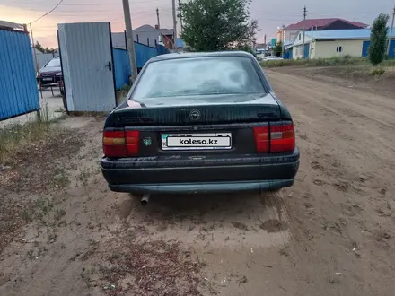 Opel Vectra 1995 года за 850 000 тг. в Актобе – фото 4