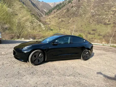 Tesla Model 3 2023 года за 10 900 000 тг. в Алматы – фото 9