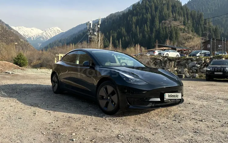 Tesla Model 3 2023 годаүшін10 900 000 тг. в Алматы
