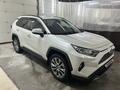 Toyota RAV4 2020 годаүшін16 300 000 тг. в Семей – фото 3