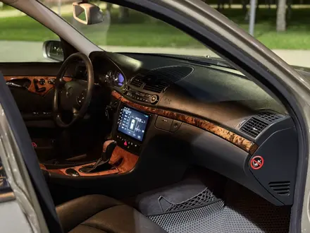 Mercedes-Benz E 320 2002 года за 5 500 000 тг. в Астана – фото 28