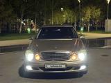 Mercedes-Benz E 320 2002 года за 5 555 555 тг. в Астана – фото 2