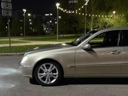 Mercedes-Benz E 320 2002 года за 5 500 000 тг. в Астана – фото 4