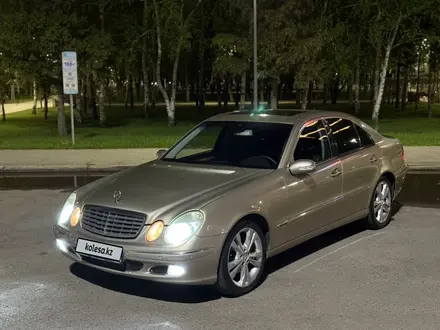 Mercedes-Benz E 320 2002 года за 5 500 000 тг. в Астана – фото 8