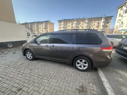 Toyota Sienna 2011 года за 9 500 000 тг. в Атырау – фото 3