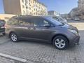 Toyota Sienna 2011 года за 9 500 000 тг. в Атырау – фото 2
