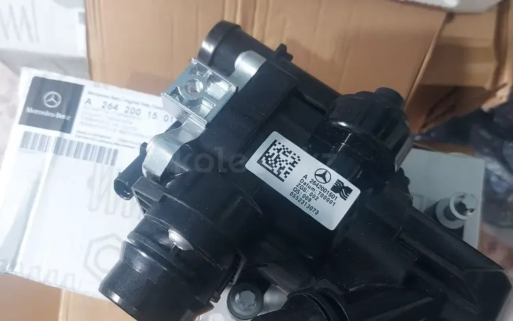 Термостат на m264 мотор, Mercedes W213, W205, W257 за 145 000 тг. в Астана