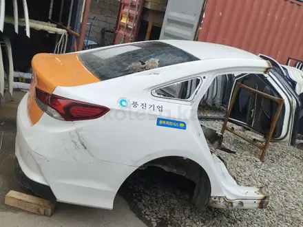 Бампер фара Hyundai kia за 110 000 тг. в Атырау – фото 2