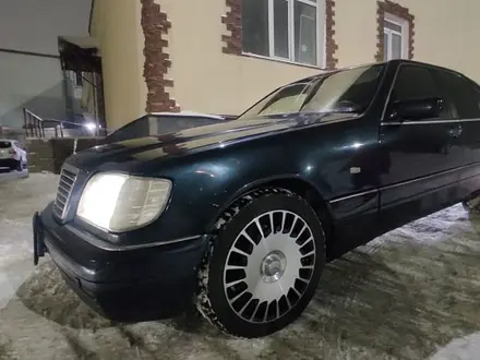 Mercedes-Benz S 320 1996 года за 5 500 000 тг. в Астана