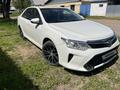 Toyota Camry 2016 годаүшін10 100 000 тг. в Уральск