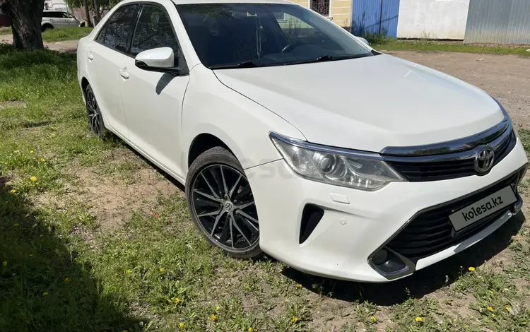 Toyota Camry 2016 годаүшін10 100 000 тг. в Уральск