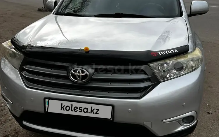 Toyota Highlander 2012 годаүшін12 100 000 тг. в Алматы