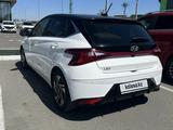 Hyundai i20 2023 годаүшін7 300 000 тг. в Семей – фото 4