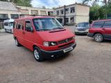 Volkswagen Multivan 1997 годаүшін5 000 000 тг. в Караганда – фото 2