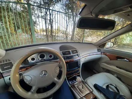 Mercedes-Benz E 320 2002 года за 4 000 000 тг. в Актобе – фото 5