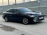 Toyota Camry 2021 годаүшін14 300 000 тг. в Алматы – фото 3