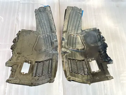 Подкрылок передний (подкрыльник) BMW F10 БМВ Ф10 за 30 000 тг. в Шымкент