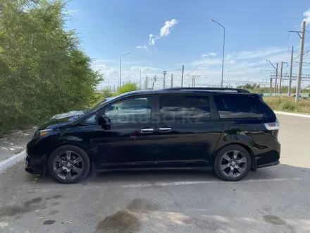 Toyota Sienna 2016 года за 12 000 000 тг. в Астана