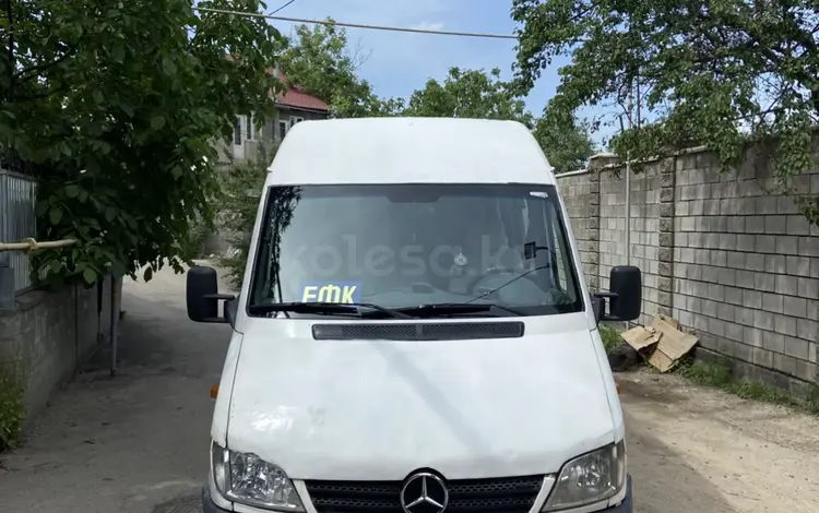 Mercedes-Benz Sprinter 2004 годаүшін5 500 000 тг. в Алматы