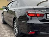 Toyota Camry 2017 года за 13 700 000 тг. в Алматы – фото 5