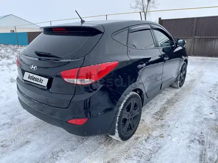 Hyundai ix35 2013 года за 5 400 000 тг. в Уральск – фото 4