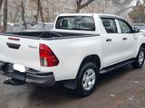 Toyota Hilux 2021 года за 17 500 000 тг. в Алматы – фото 4