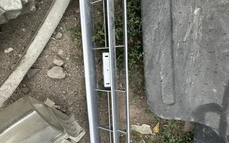 Решетка радиатора дорестаилинг за 10 000 тг. в Алматы