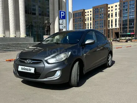 Hyundai Solaris 2012 года за 4 800 000 тг. в Петропавловск – фото 3